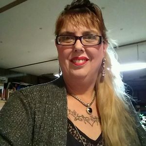 Meet your Posher, Bonnie